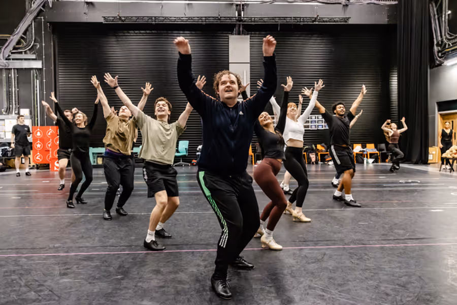 Photos: ELF THE MUSICAL Gears Up for Christmas at The Aldwych Theatre  Image