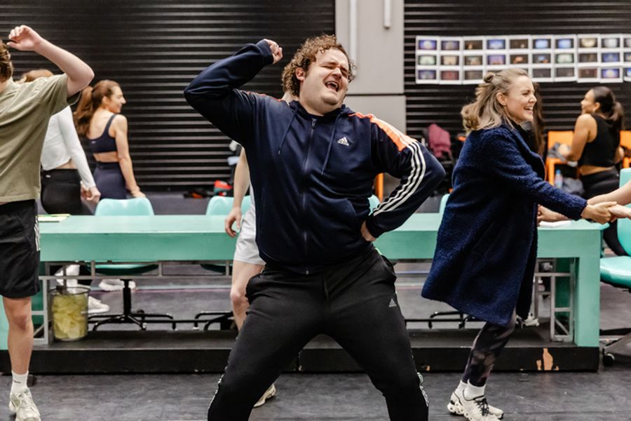 Photos: ELF THE MUSICAL Gears Up for Christmas at The Aldwych Theatre  Image