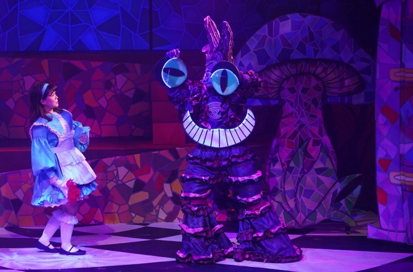 Review: REP’s ALICE IN WONDERLAND is Lively, Polished Retelling of Lewis Carroll’s Classic  Image