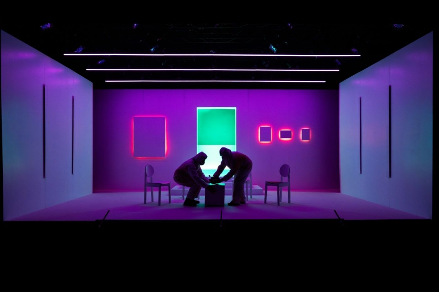 Review: DA VINCI'S LAUNDRY, Riverside Studios  Image