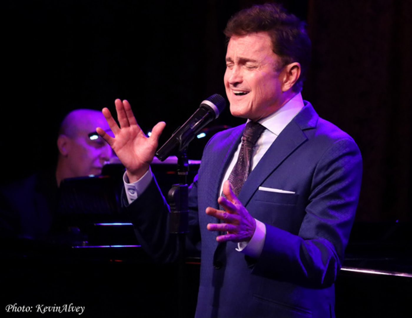 Photos: Jeff Harnar Sings the 1959 Broadway Songbook at Birdland  Image