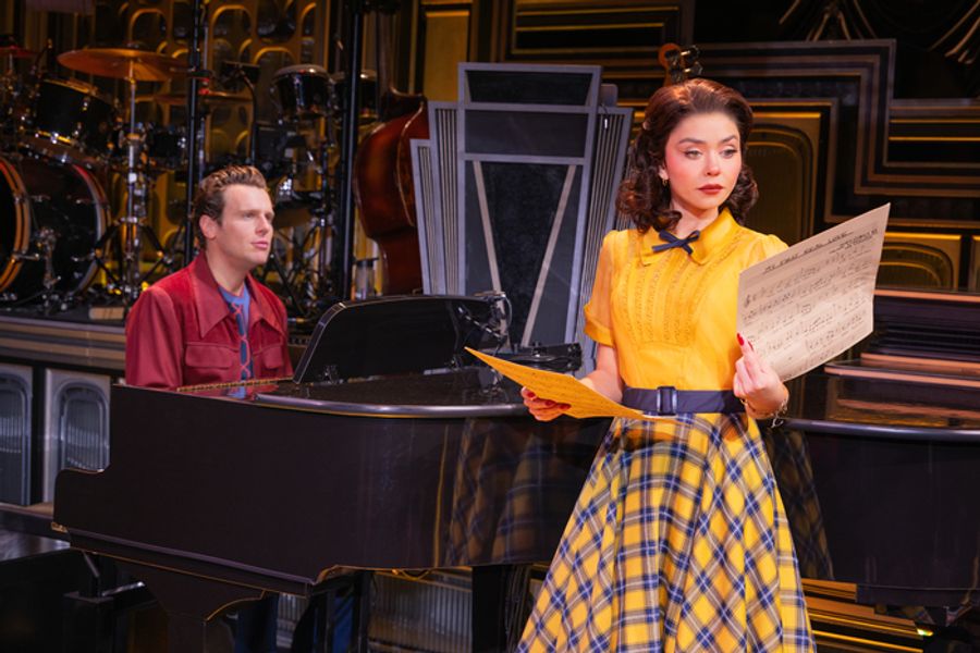 Photos: Jonathan Groff, Sarah Hyland and More in New JUST IN TIME on Broadway  Image