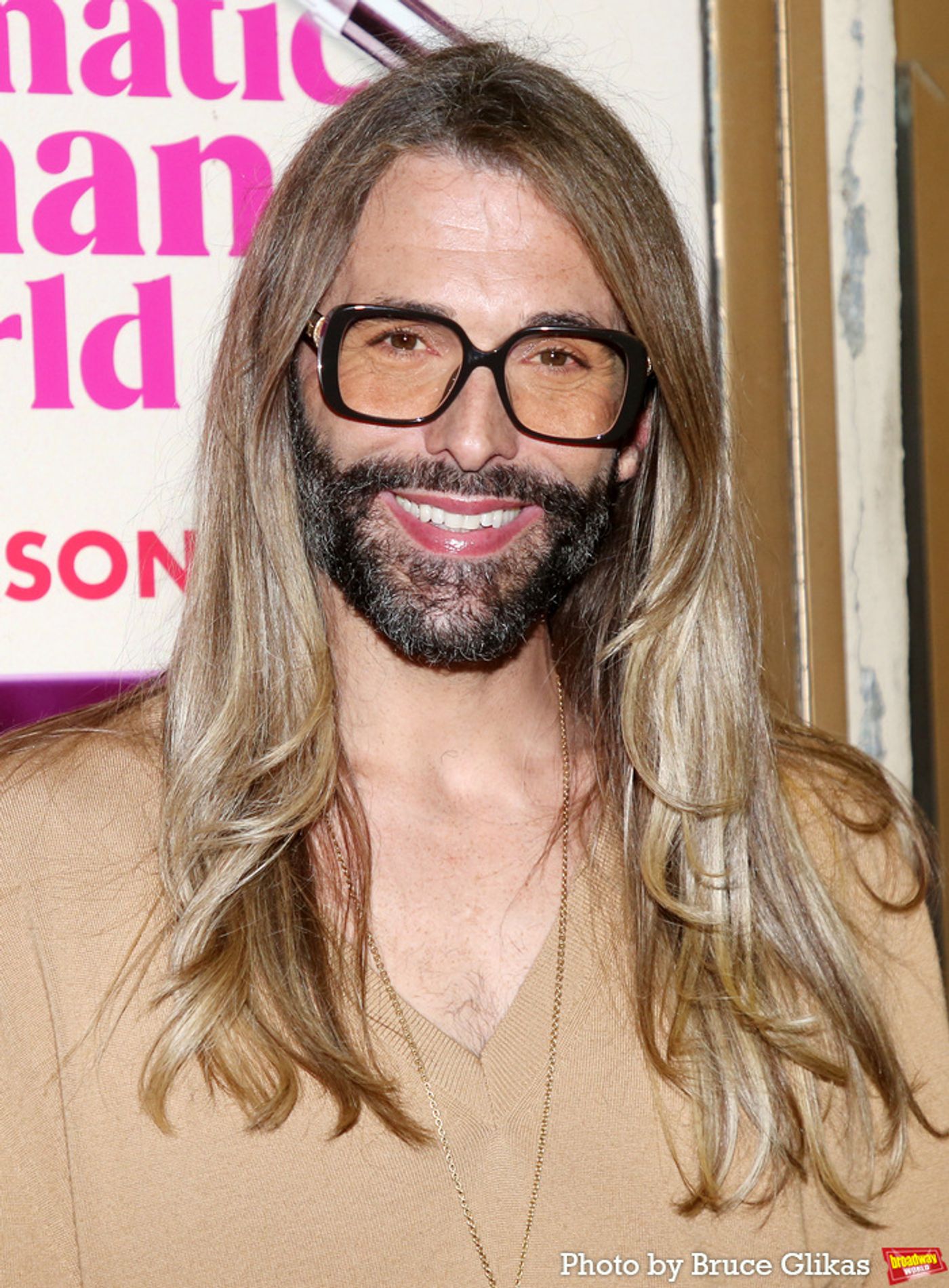 Photos: Stars Walk the Red Carpet for THE LEAST PROBLEMATIC WOMAN IN THE WORLD Opening Night  Image