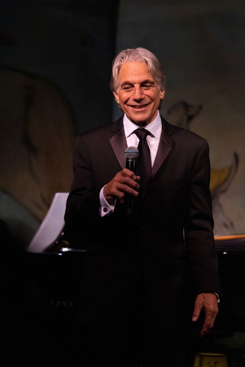Review: Tony Danza Soars in SINATRA & STORIES at Café Carlyle Image