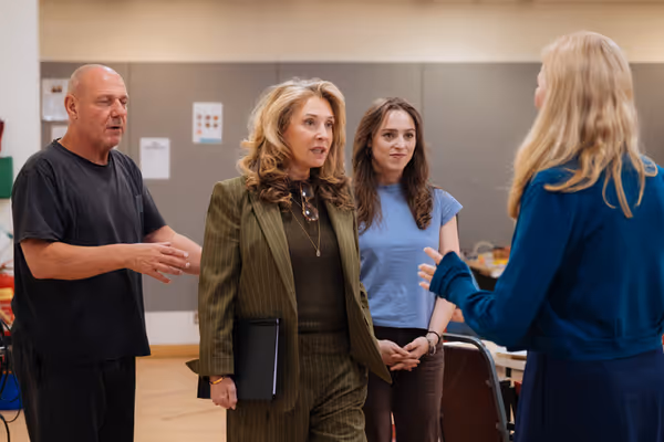 David Kennedy, Tracy-Ann Oberman, Julia Kass, Jennifer Westfeldt Photo