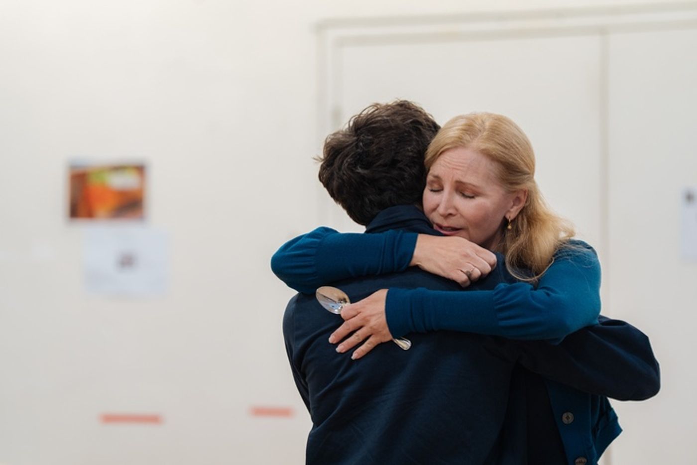 Photos: Tracy-Ann Oberman and Jennifer Westfeldt in Rehearsals for ASSEMBLED PARTIES  Image