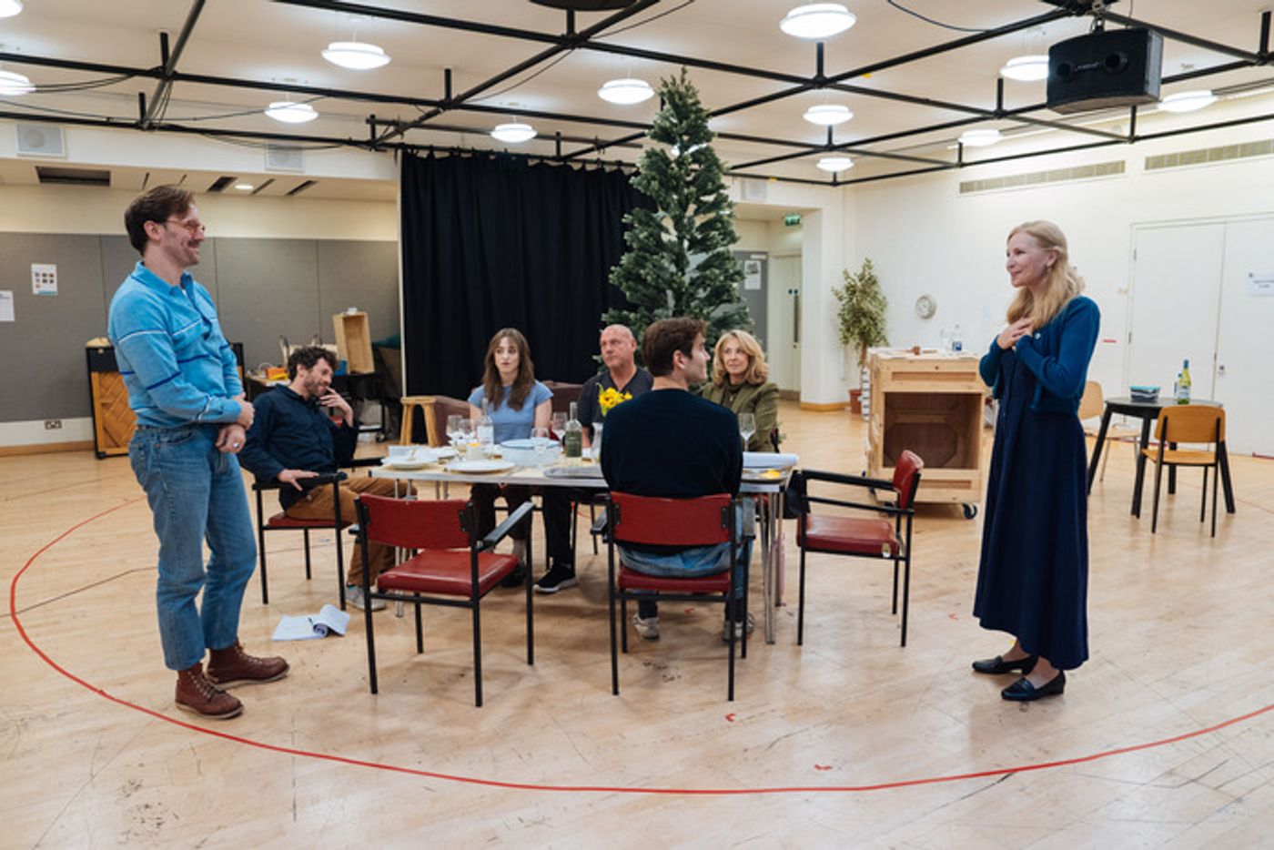 Photos: Tracy-Ann Oberman and Jennifer Westfeldt in Rehearsals for ASSEMBLED PARTIES  Image