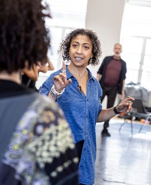 Melanie La Barrie @ BroadwayWorld Melanie La Barrie Photo