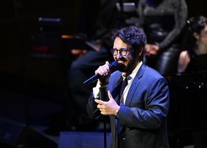 Josh Groban  Photo
