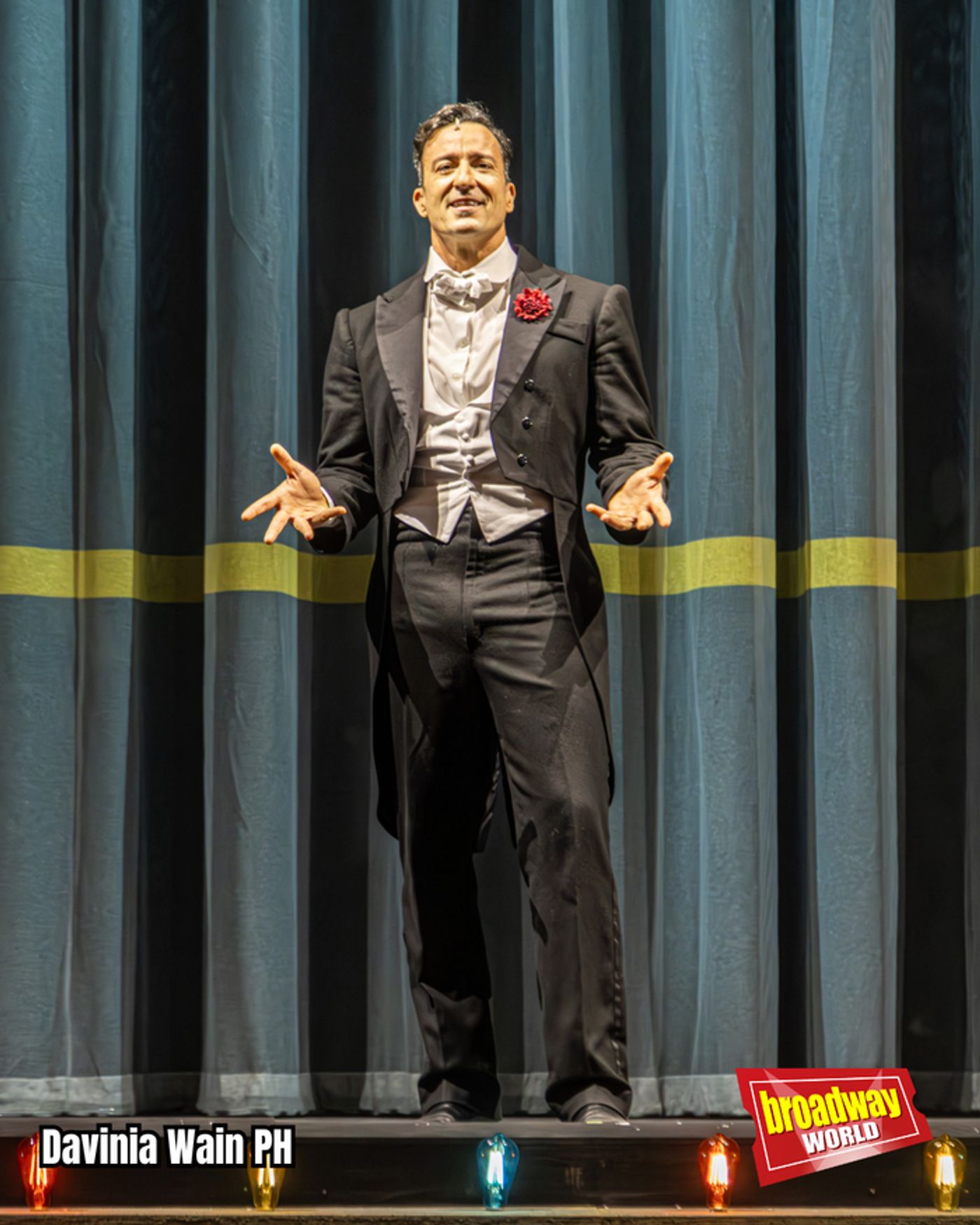 PHOTOS: HOUDINI, el musical mágico, se presenta en el Teatro Calderón de Madrid  Image