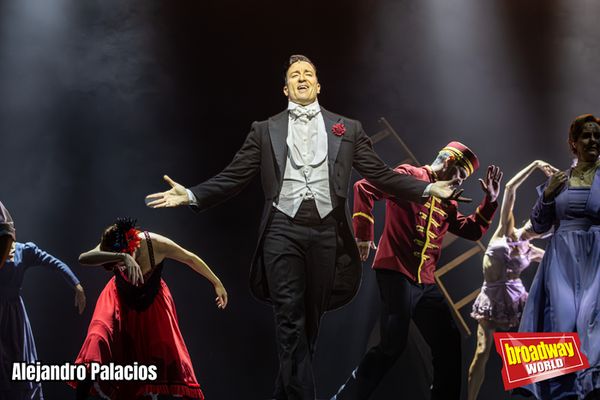 Pablo Puyol y el reparto de HOUDINI Photo