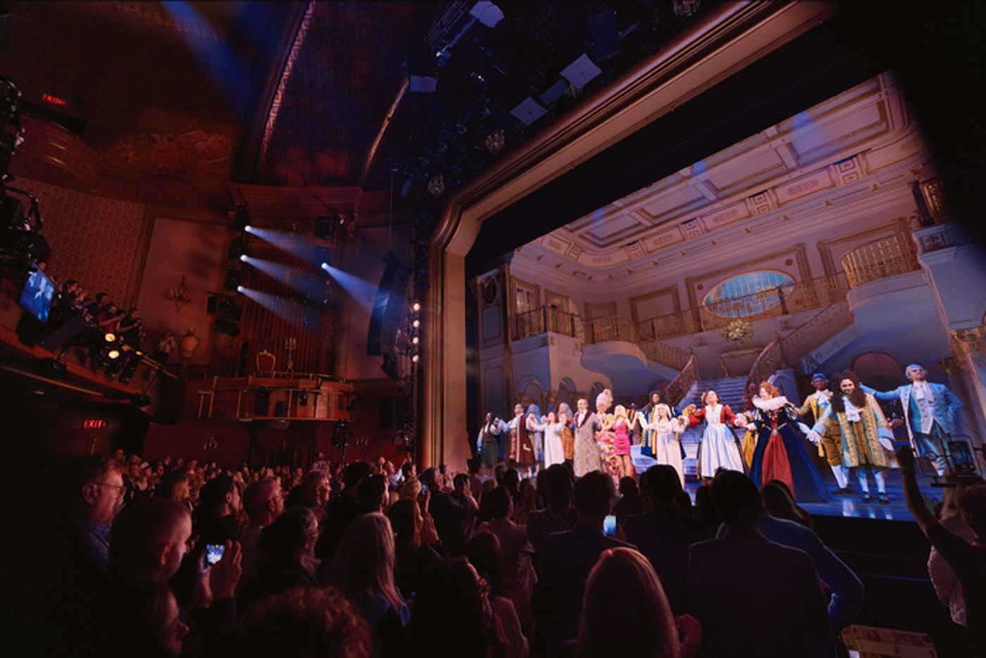 Photos: Kristin Chenoweth Takes Bows and Signs Autographs at THE QUEEN OF VERSAILLES First Preview  Image