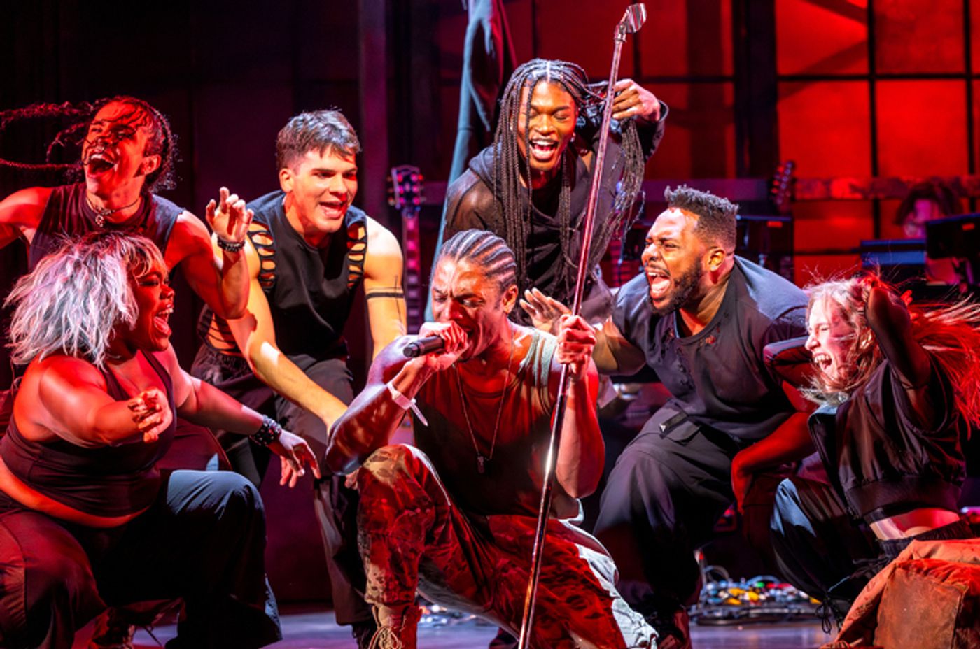 Photos: Jackie Burns and More in REVOLUTION(S) at Goodman Theatre  Image