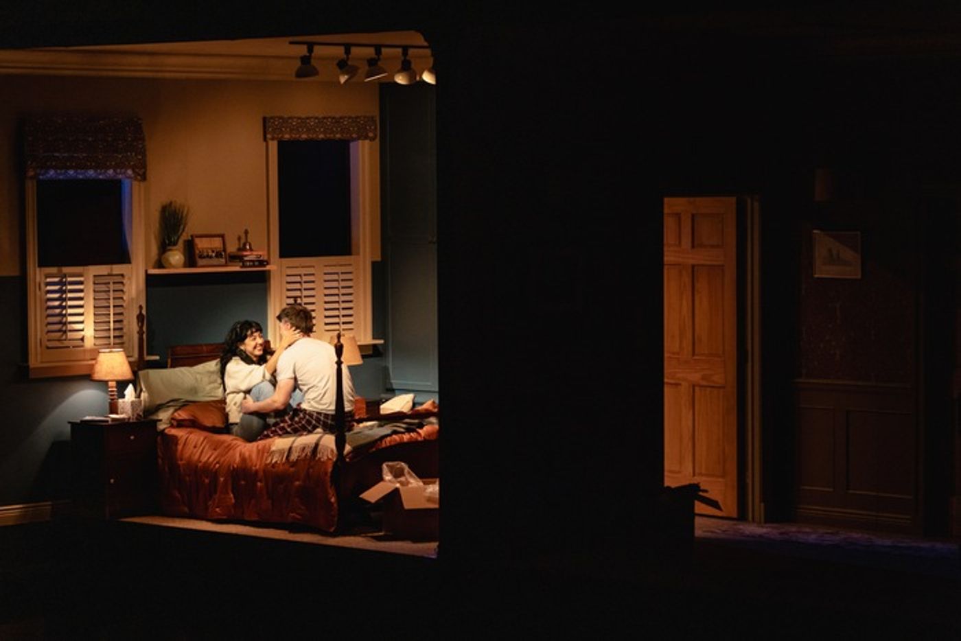 Photos: PARANORMAL ACTIVITY at Goodman Theatre First Look  Image