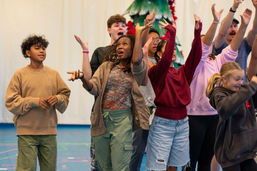 Photos: Children’s Theatre Company's DR. SEUSS’S HOW THE GRINCH STOLE CHRISTMAS! In Rehearsal Image