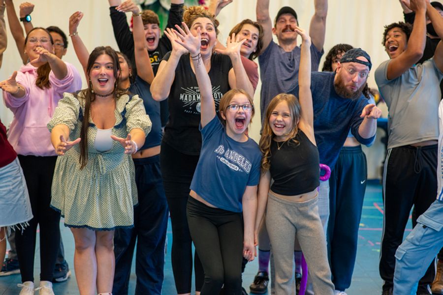 Photos: Children’s Theatre Company's DR. SEUSS’S HOW THE GRINCH STOLE CHRISTMAS! In Rehearsal Image