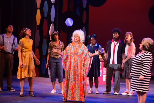 Jennifer Leigh Warren with the company of HAIRSPRAY Photo