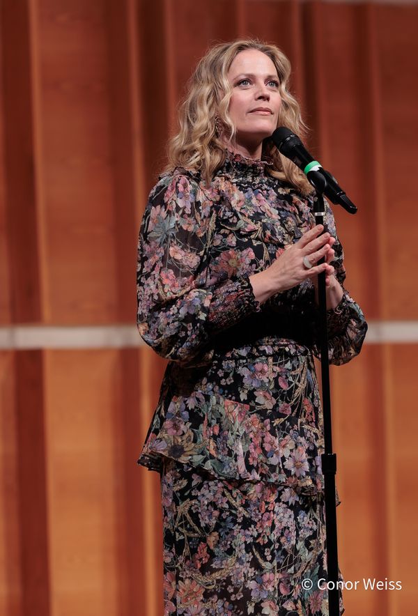 Elizabeth Stanley. Photo credit: Conor Weiss Photo