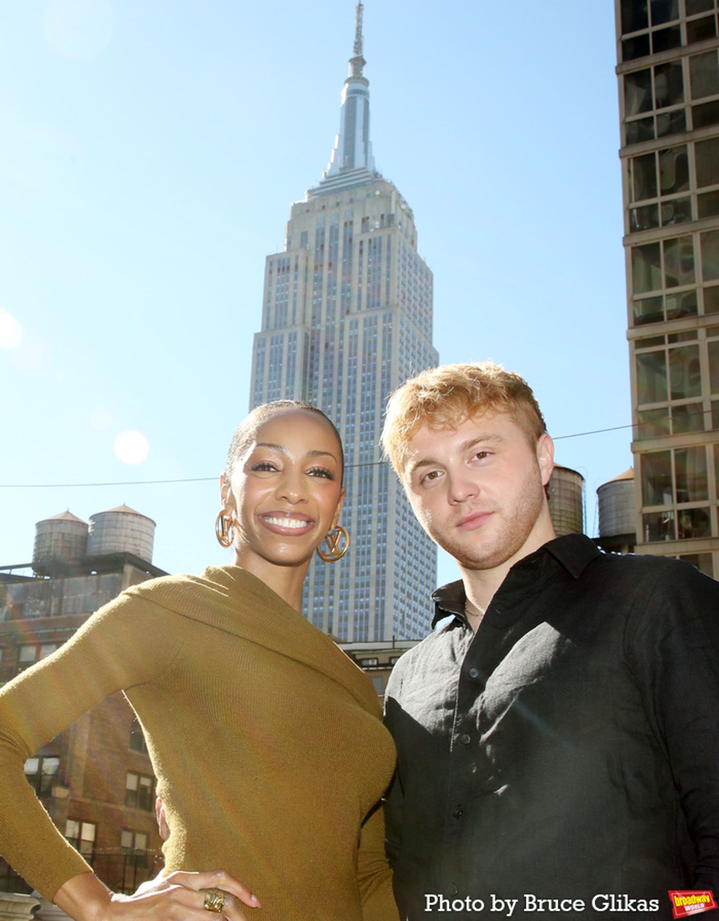 Photos: The Cast of TWO STRANGERS (CARRY A CAKE ACROSS NEW YORK) Meet the Press  Image