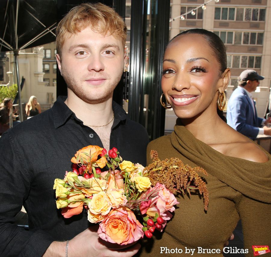 Photos: The Cast of TWO STRANGERS (CARRY A CAKE ACROSS NEW YORK) Meet the Press  Image