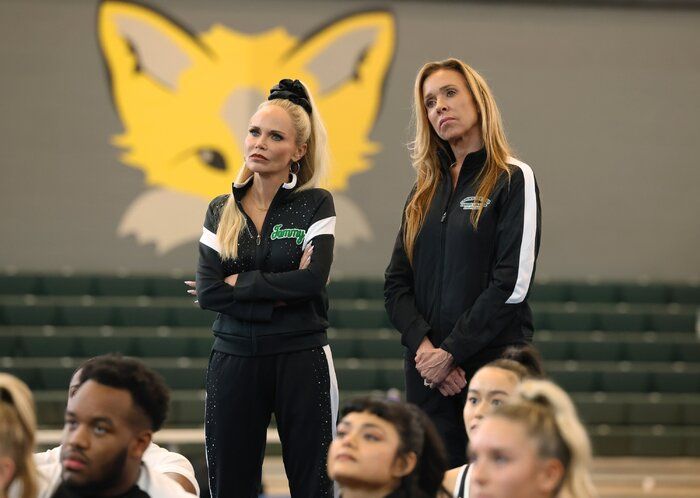 Photos/Video: Kristin Chenoweth Is a College Cheer Coach in STUMBLE Trailer  Image
