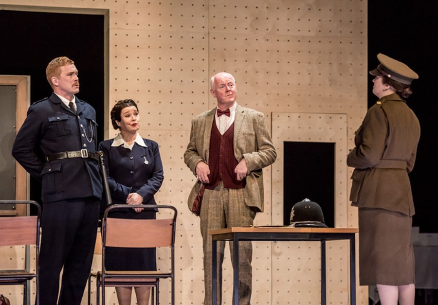 Photos: English National Opera's ALBERT HERRING Image