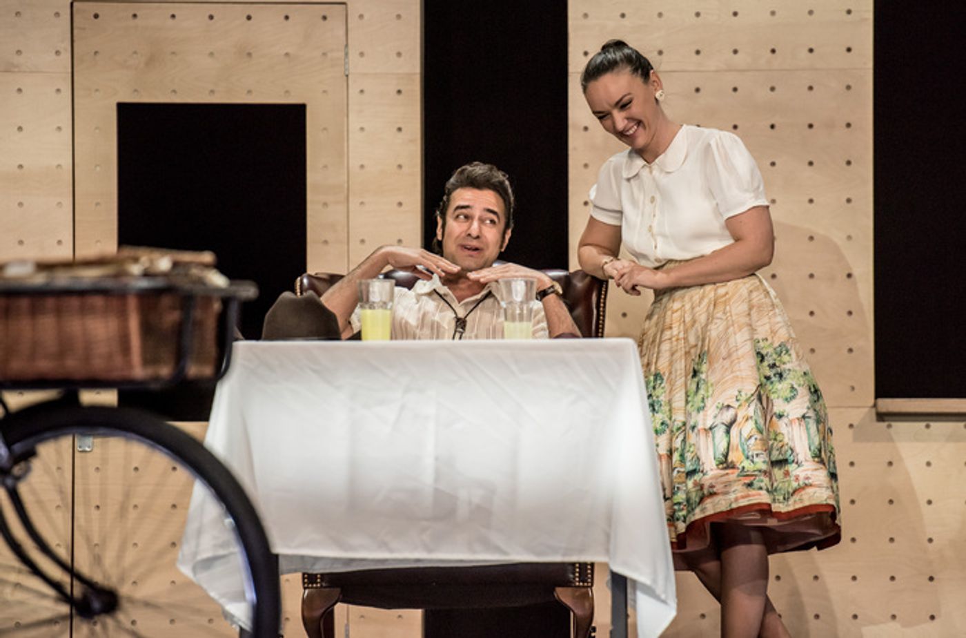 Photos: English National Opera's ALBERT HERRING  Image