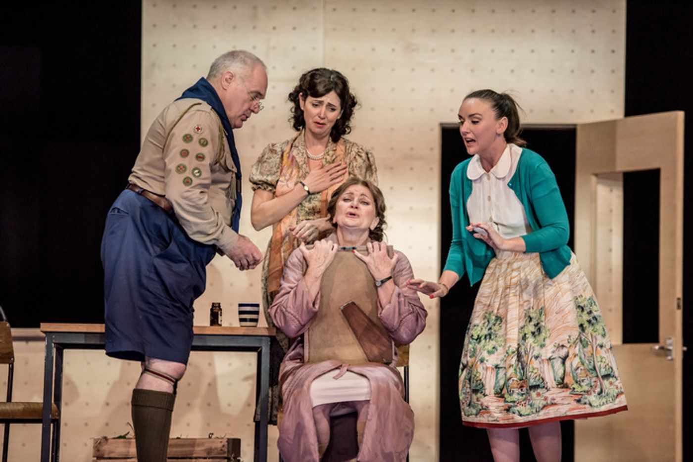 Photos: English National Opera's ALBERT HERRING  Image