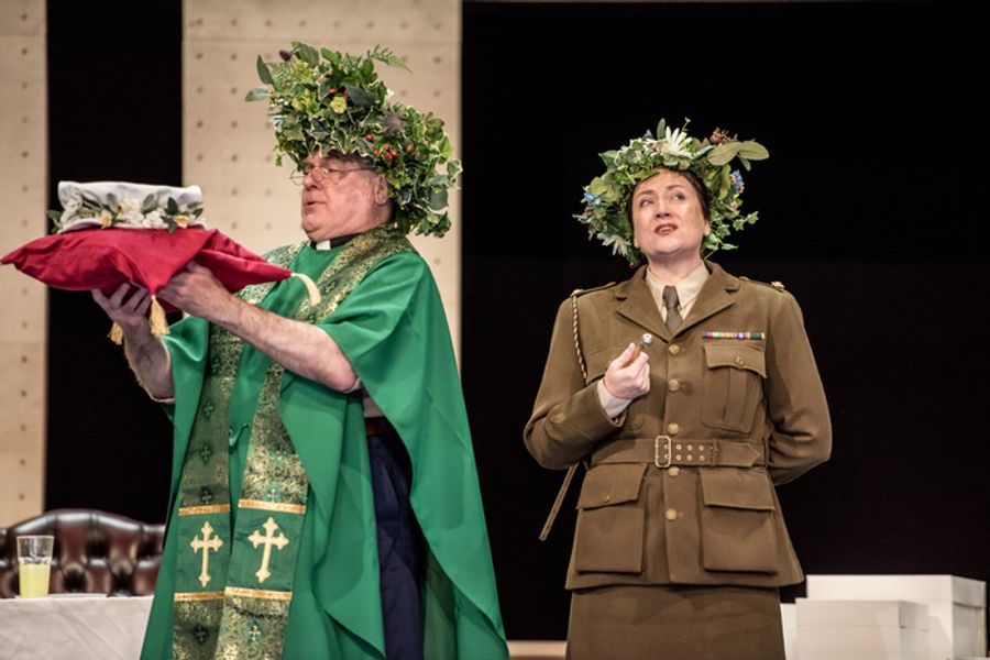 Photos: English National Opera's ALBERT HERRING Image