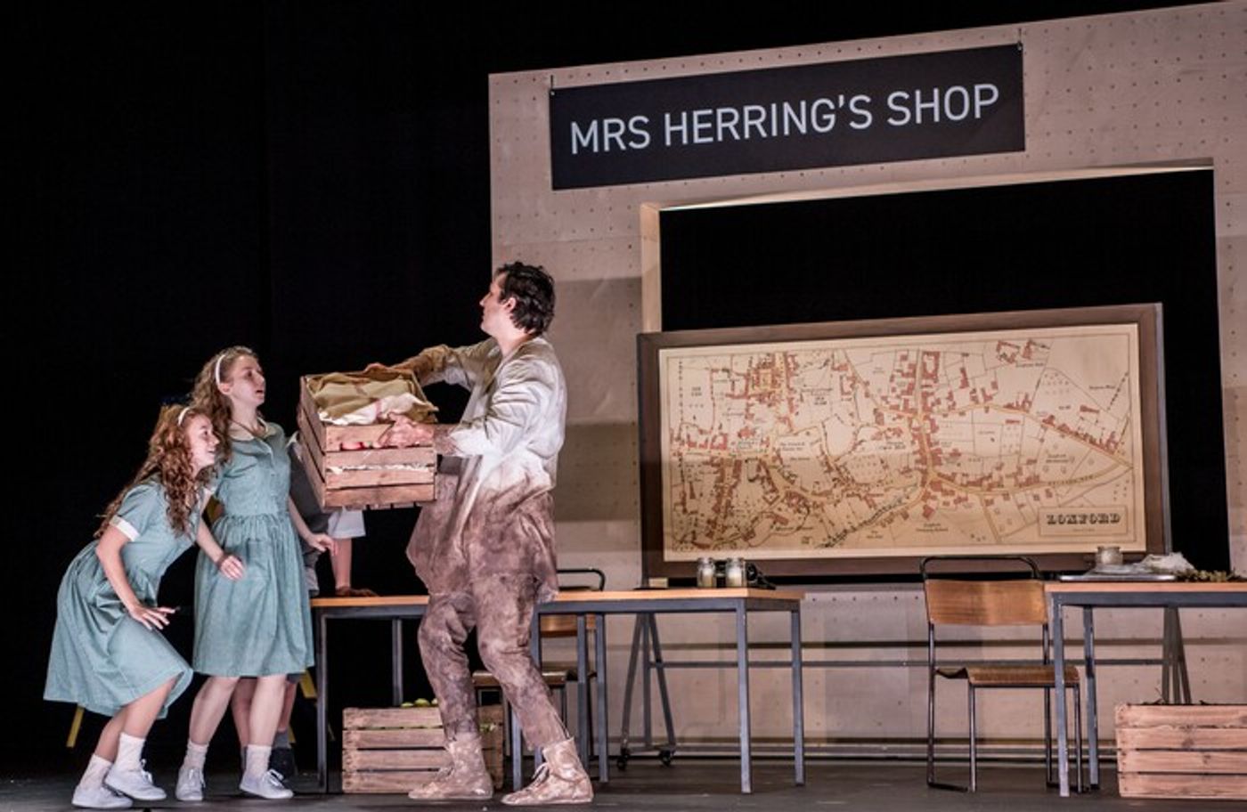 Photos: English National Opera's ALBERT HERRING  Image