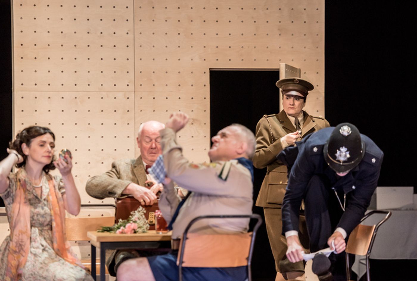 Photos: English National Opera's ALBERT HERRING  Image