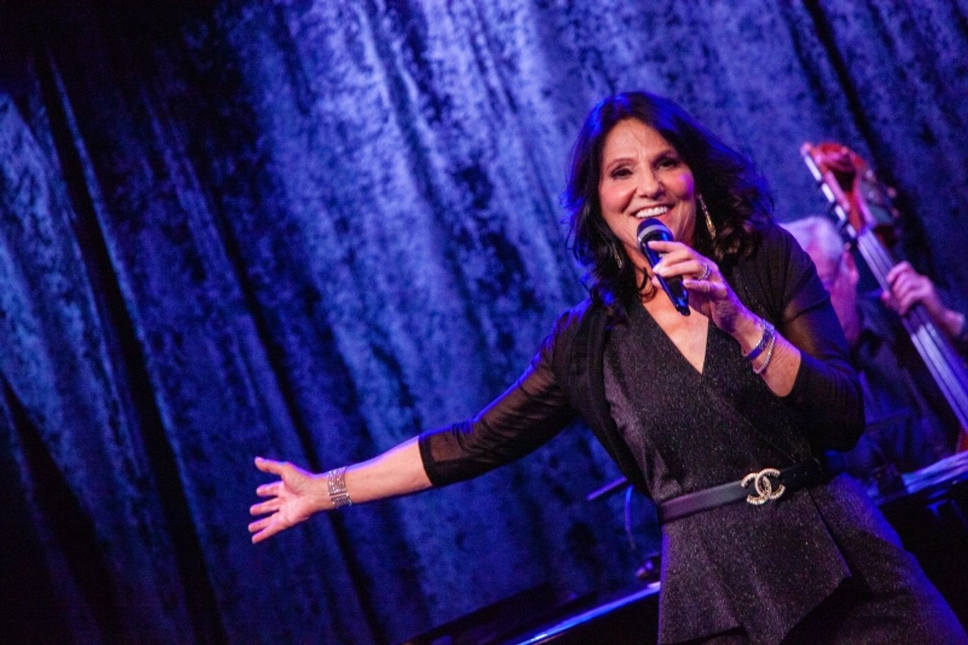 Review: Susan Mack Packs 'Em In at Birdland with 'TIS AUTUMN  Image