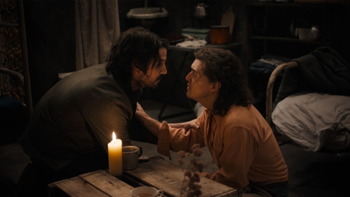 Review: KISS OF THE SPIDERWOMAN Confidently Harnesses the Language of Film  Image