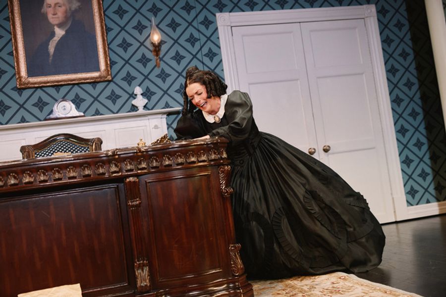 Photos: Jane Krakowski and Cheyenne Jackson Star in OH, MARY! Image