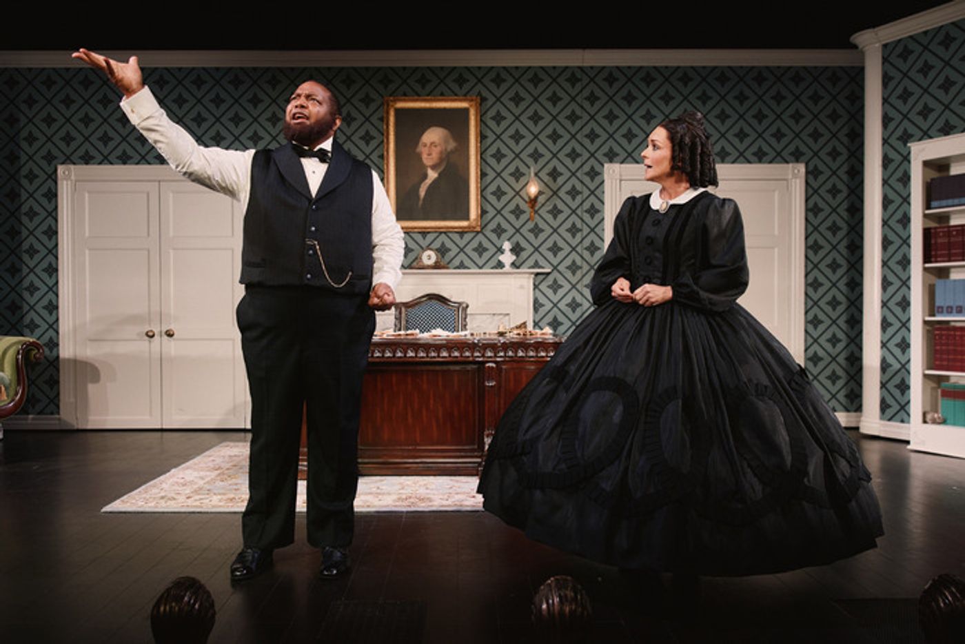 Photos: Jane Krakowski and Cheyenne Jackson Star in OH, MARY!  Image