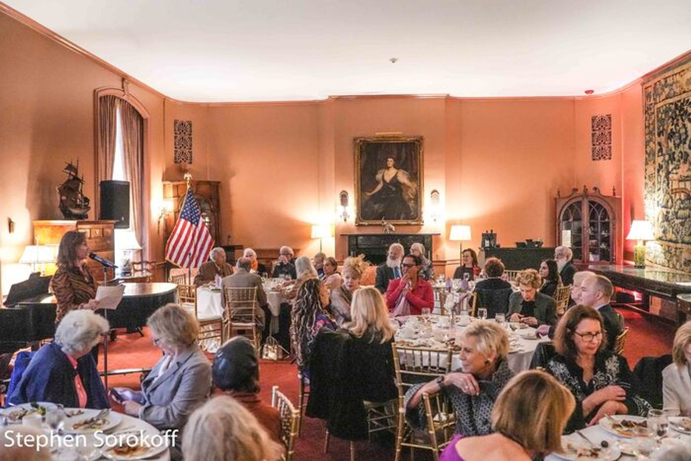 Review: The Dutch Treat Club Lunch Features Natalie Douglas  Image