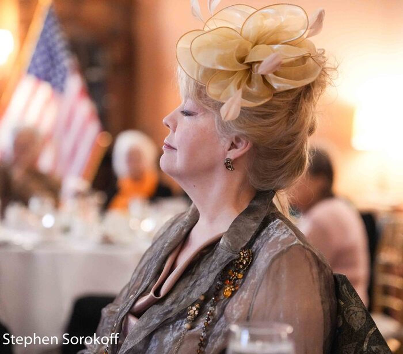 Review: The Dutch Treat Club Lunch Features Natalie Douglas  Image