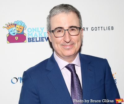 John Oliver Photo