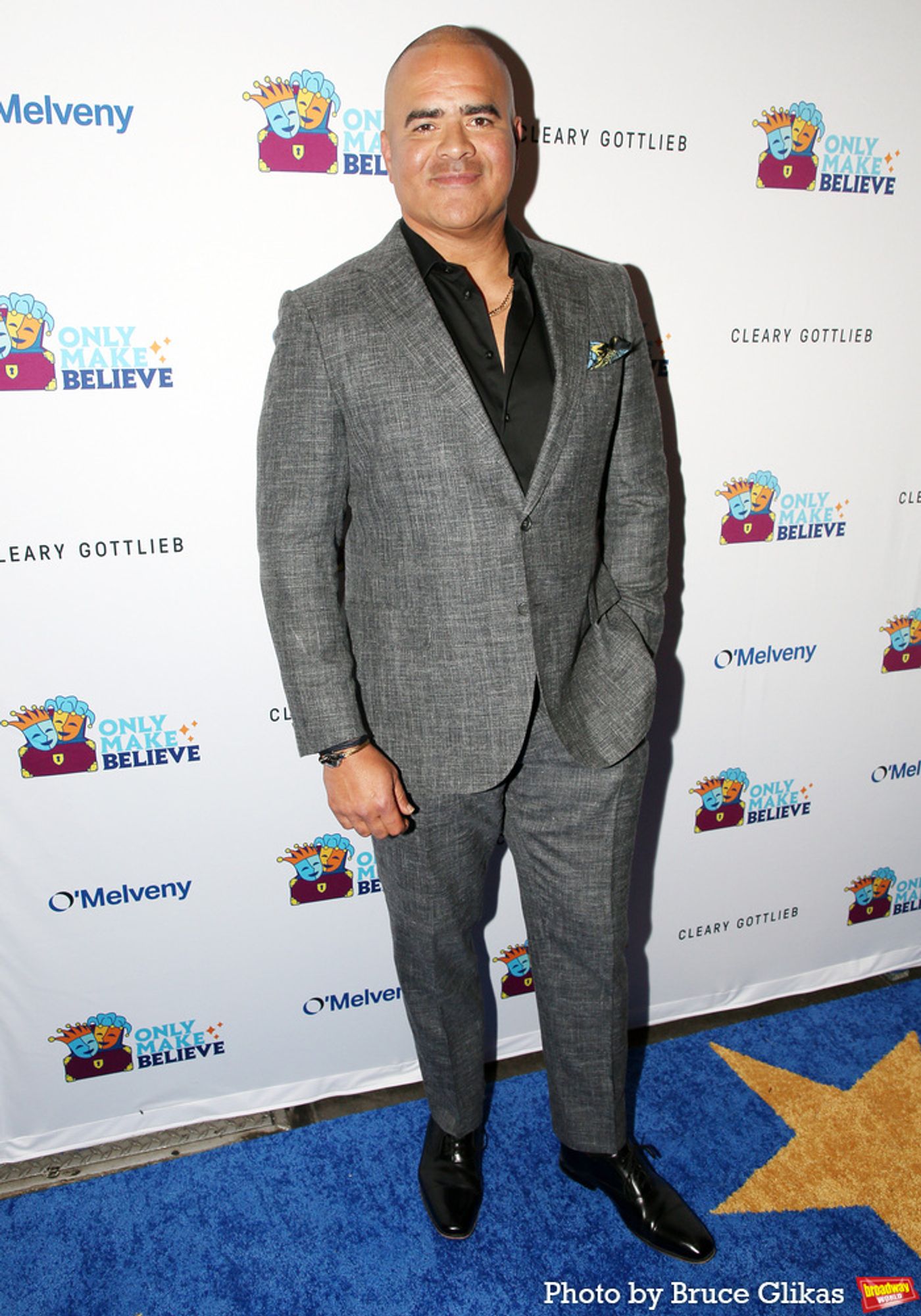 Photos: Josh Groban, Darren Criss and More Honor Anna Wintour at Only Make Believe 25th Anniversary Gala  Image