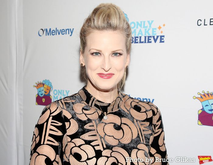 Photos: Josh Groban, Darren Criss and More Honor Anna Wintour at Only Make Believe 25th Anniversary Gala — photo 46 of 55