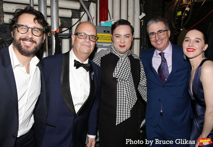 Photos: Josh Groban, Darren Criss and More Honor Anna Wintour at Only Make Believe 25th Anniversary Gala — photo 48 of 55