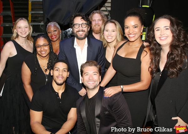 Josh Groban & his Only Make Believe back-up vocalists Photo