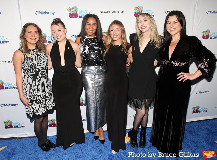 Photos: Josh Groban, Darren Criss and More Honor Anna Wintour at Only Make Believe 25th Anniversary Gala — photo 54 of 55