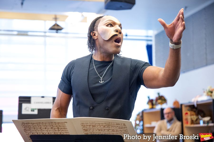 Photos: In Rehearsals for THE PHANTOM OF THE OPERA National Tour Image