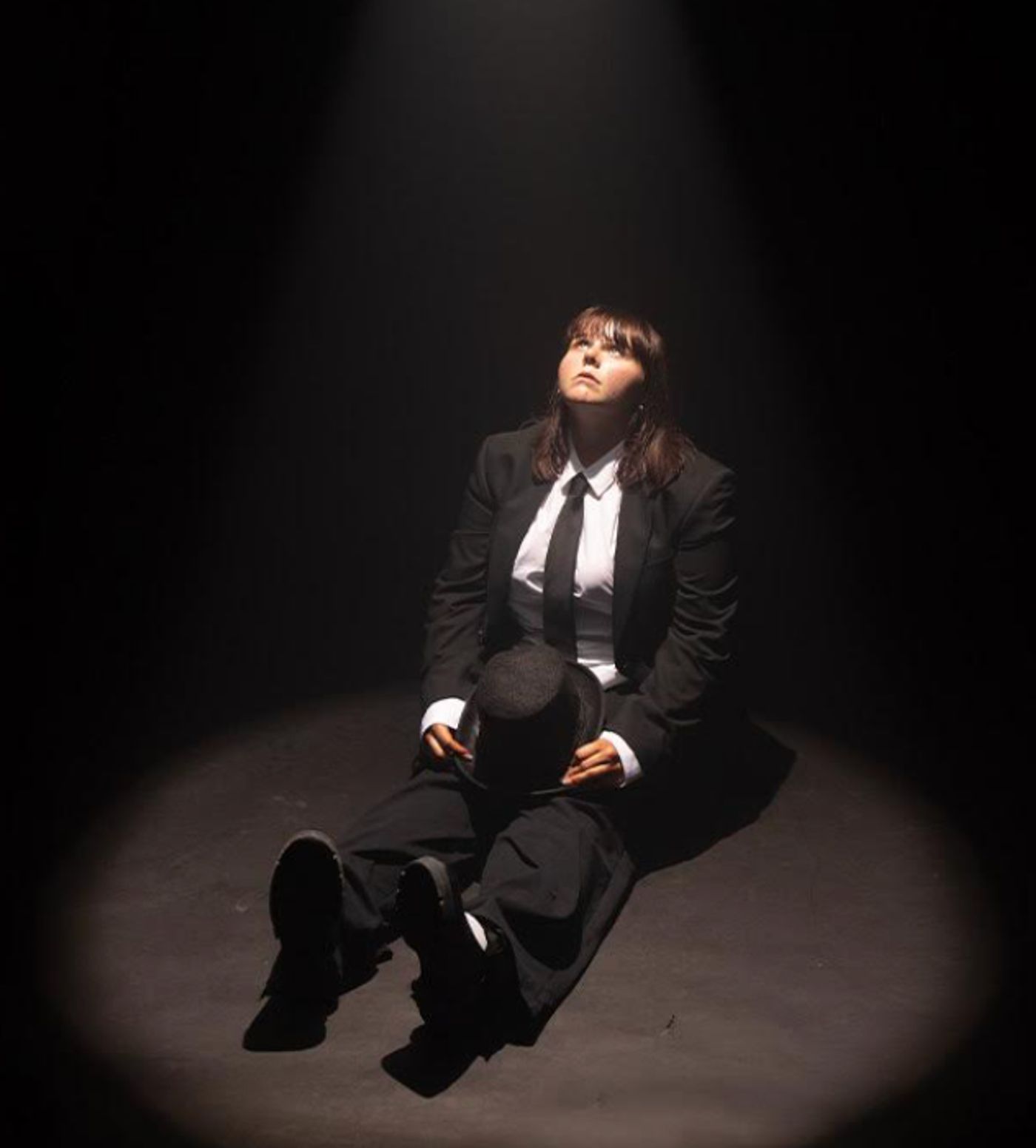 Review: 384 DAYS, Pleasance Theatre  Image