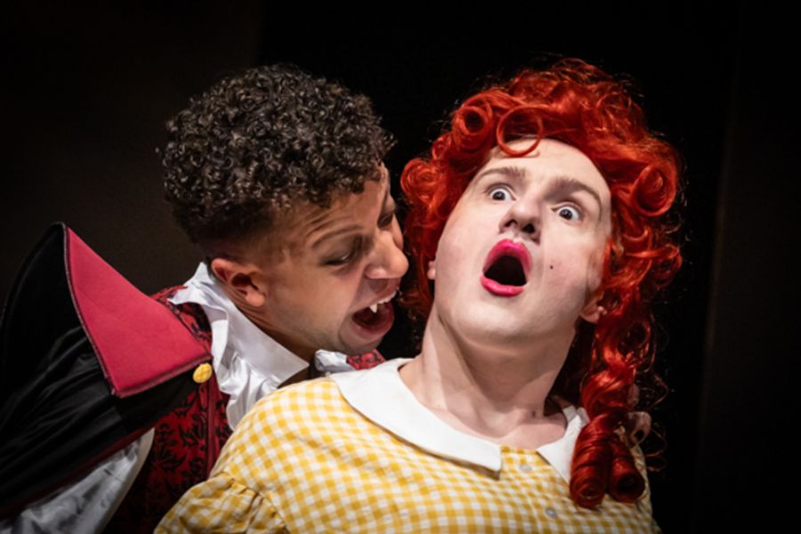 Photos: First look at Evolution Theatre Company’s DRACULA, A COMEDY OF TERRORS Image