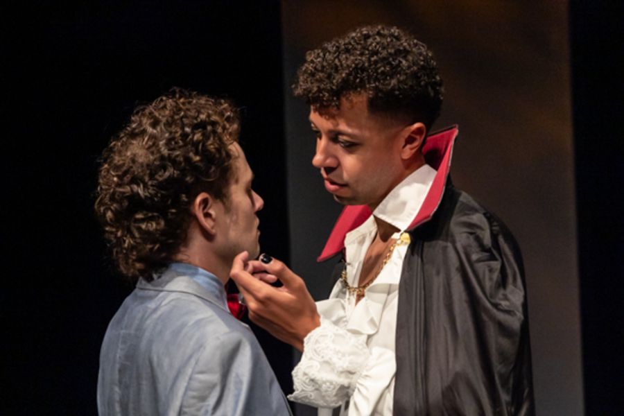 Photos: First look at Evolution Theatre Company’s DRACULA, A COMEDY OF TERRORS Image