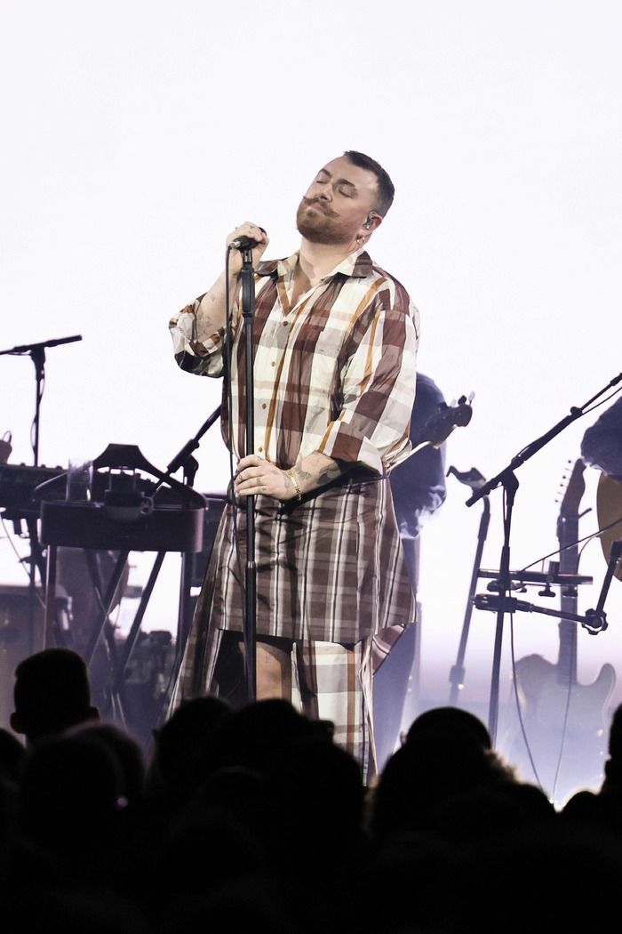Photos: Sam Smith Kicks Off 'To Be Free: New York City' Residency  Image