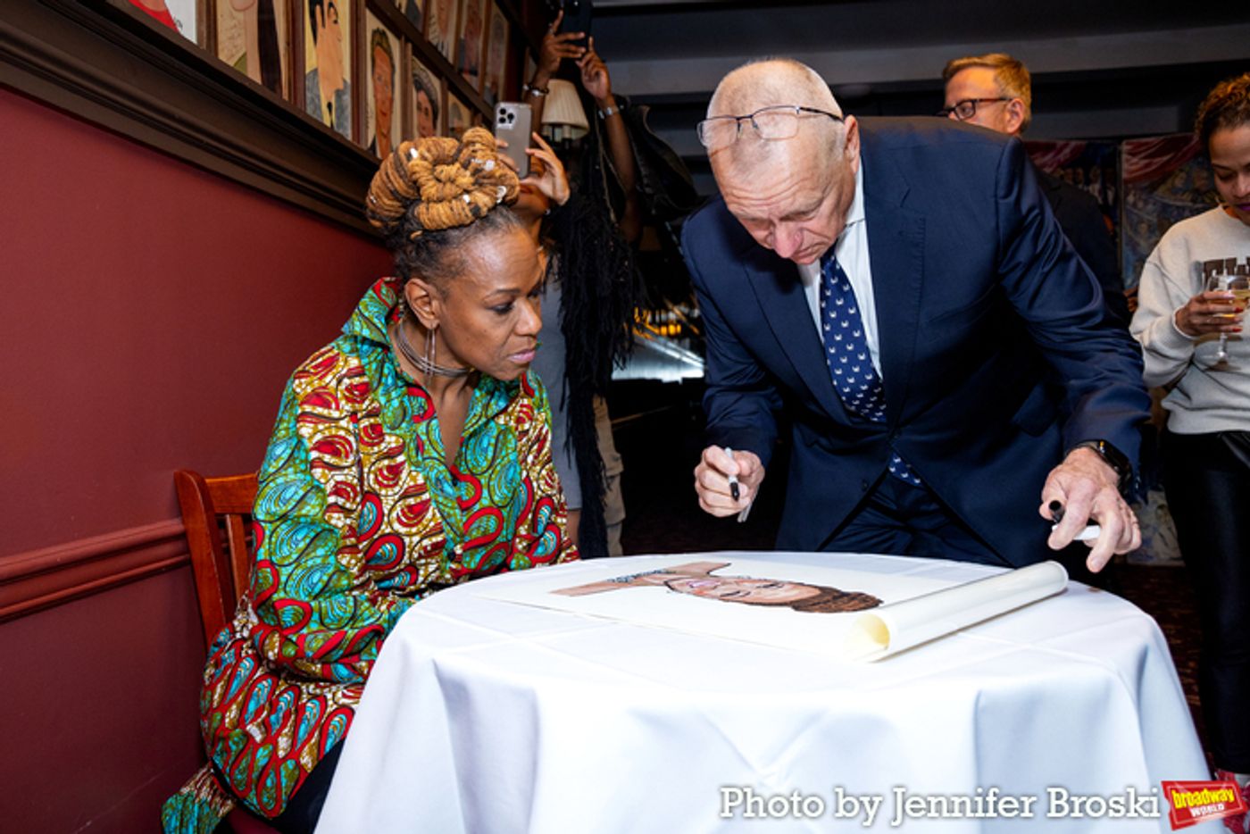 Photos: Kecia Lewis Unveils Sardi's Portarait  Image