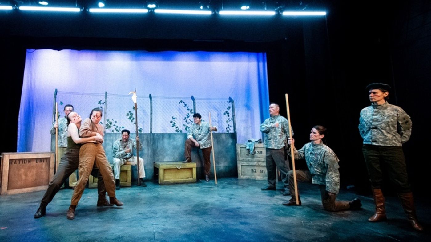 Photos: THE MARK World Premiere at Babes With Blades Photos: THE MARK World Premiere at Babes With Blades Image